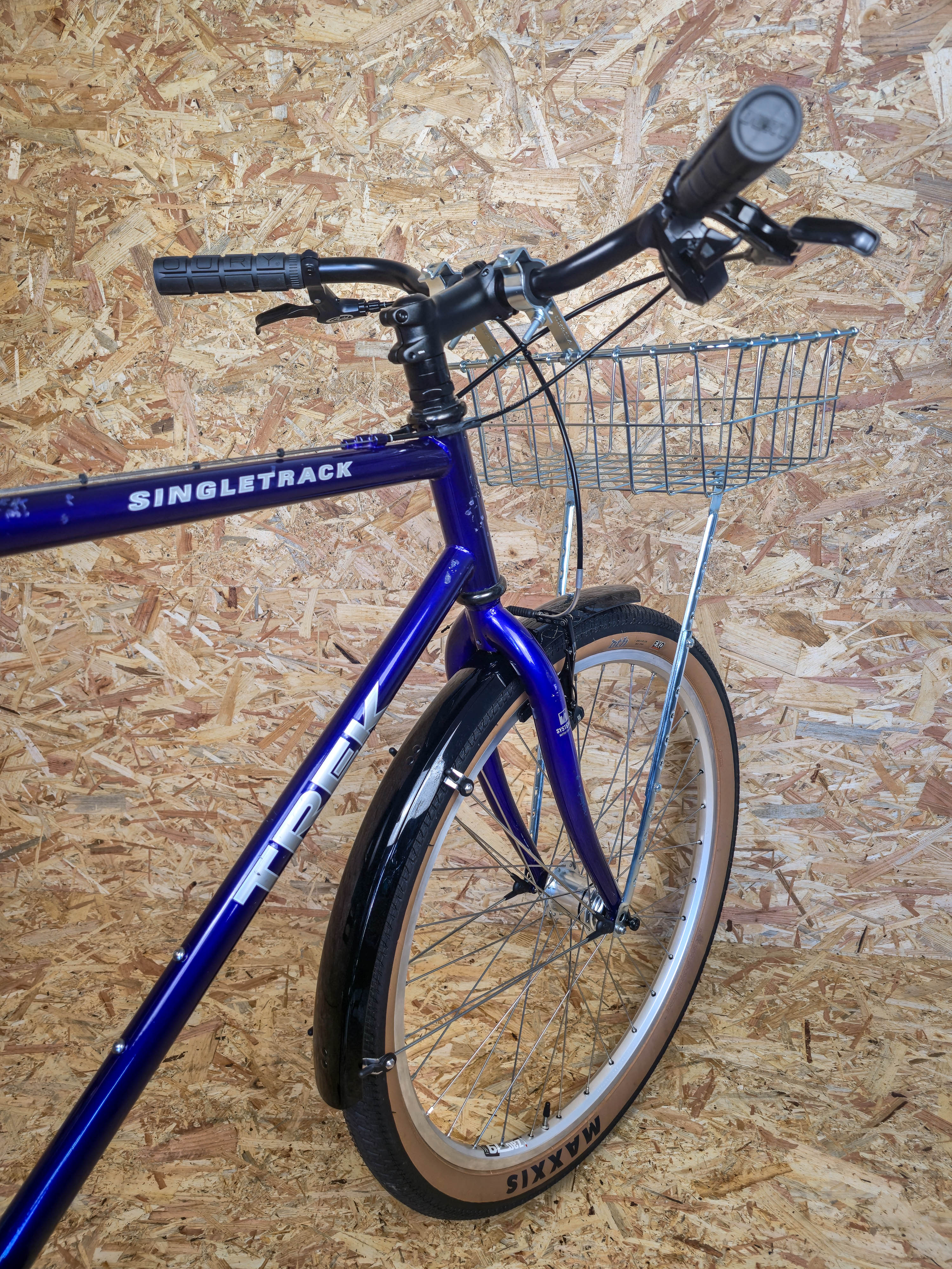 Custom Build Trek 950