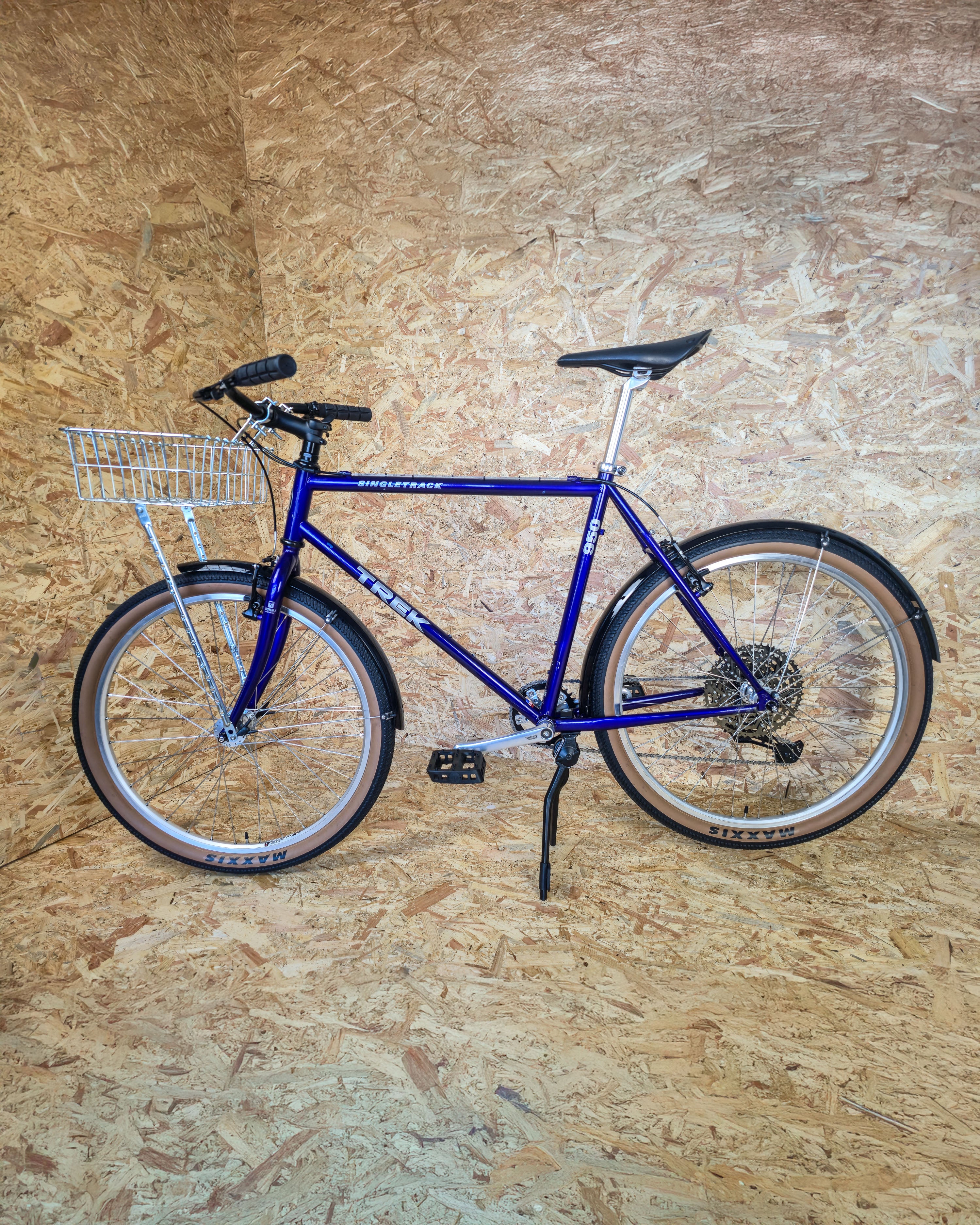 Custom Build Trek 950